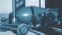 Термоядерную бомбу РДС-6с вывозят из хранилища